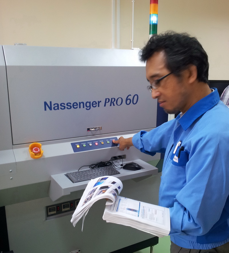 Японский специалист-разработчик Kazuo Mukai на запуске текстильного принтера Konica Minolta Nassenger PRO 60